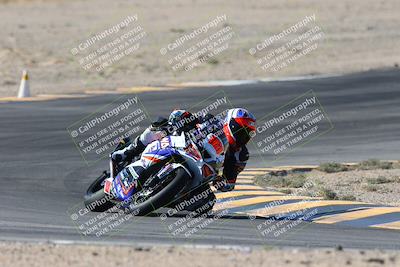 media/Oct-20-2024-CVMA (Sun) [[d4a3dff211]]/Race 2-Supersport Middleweight/